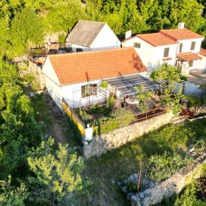 Starigrad kuća u parku prirode