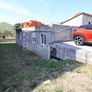 Stobreč, prodaja dvojna kuća, projekt još 2 kata