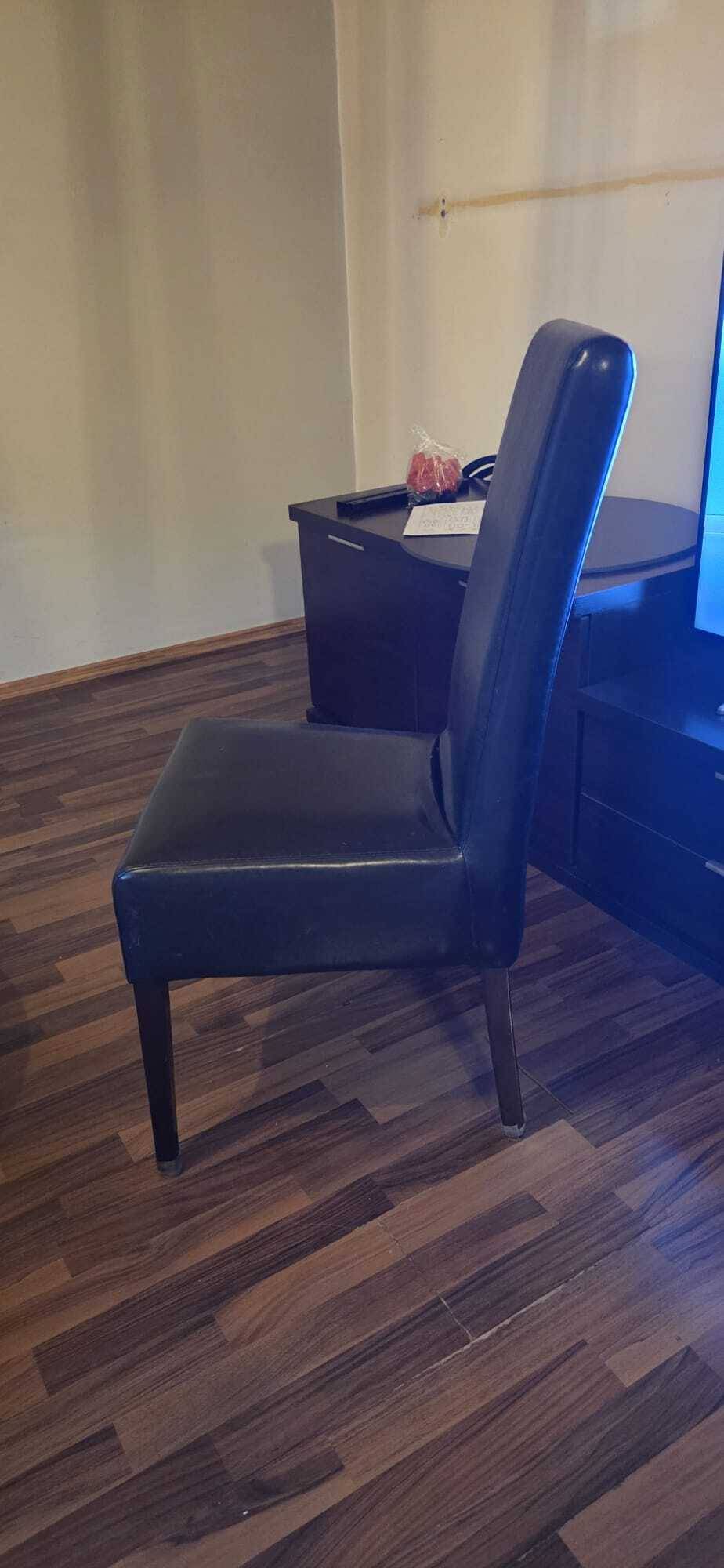 Stolice 6 komada