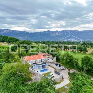 Stoljetna kamena kuća u novom ruhu, Čepić Polje