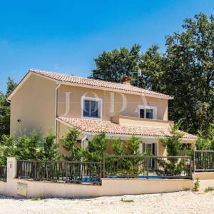 Svetvinčenat, okolica, moderna Villa sa bazenom