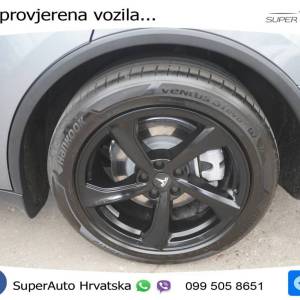 Tesla Model Y Long Range 299 KS, PANO+ACC+KAM+GR SJED+LED+LANE