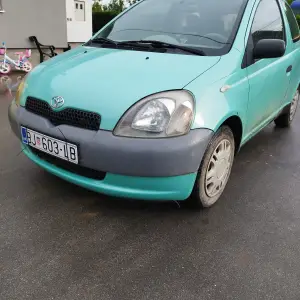Tojota yariš