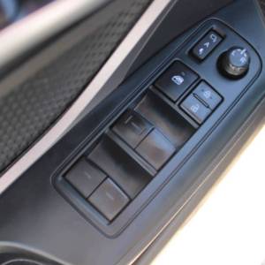 Toyota C-HR 1.8 Hybrid AUTOMATIK *LED, NAVIGACIJA, KAMERA*