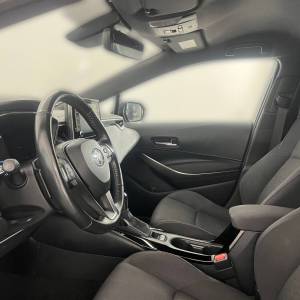 Toyota Corolla 2.0 HYBRID TEAM-D CVT - 3 godine jamstva