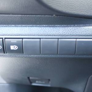 Toyota Corolla Sedan 1.5 VVT *NAVIGACIJA, KAMERA*