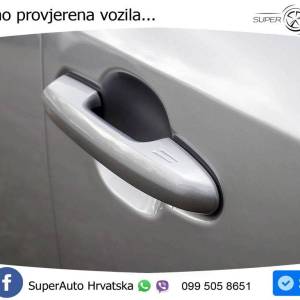 Toyota RAV4 2.5 Hybrid Aut. Style Selection 218 KS, ACC+360+GR SJED+LANE+KEY
