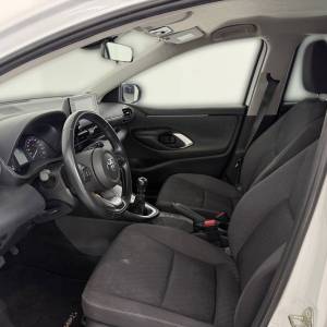 Toyota Yaris 1.5 VVT-iE HB 5D M/T6 SOL - 3 godine jamstva