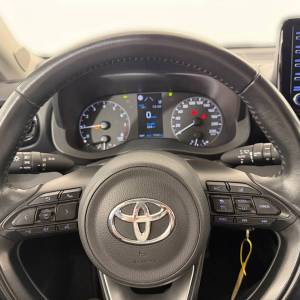 Toyota Yaris 1.5 VVT-iE HB 5D M/T6 SOL - 3 godine jamstva