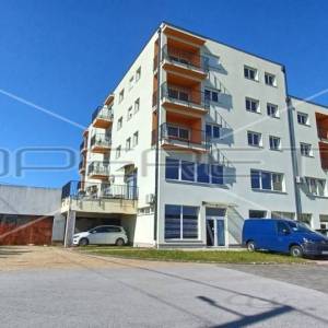 Trg hrvatskih velikana, Zgrada, 1.350.000,00 EUR
