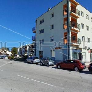 Trg hrvatskih velikana, Zgrada, 1.350.000,00 EUR