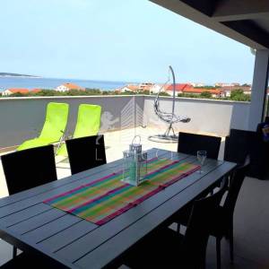 Trosoban apartman - Mandre, Pag | 190 m od mora - pogled na more