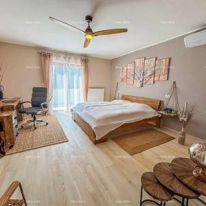 UMAG – Luksuzna vila s grijanim bazenom, svega 120 m od mora