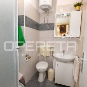 Uređen prostor od 33,5 m² s galerijom 2m2 na mirnoj lokaciji