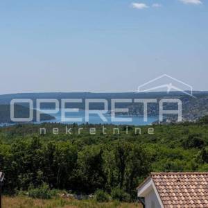 Vila s bazenom i spektakularnim pogledom na more i Raški zaljev

