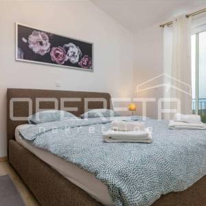 Vila s bazenom i spektakularnim pogledom na more i Raški zaljev

