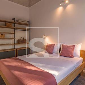 Vila Umag 600 metara do mora s 4 spavaće sobe i bazenom