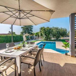 Vodnjan, Villa sa pogledom na Brijune i grijanim bazenom