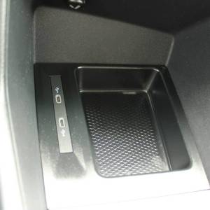 VW Caddy 2.0 TDi N1 - teretni 5 sjedala