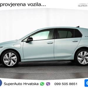 VW Golf 8 1.5 TSI DSG Life 204 KS, LED+ACC+GR SJED+ASIST+VIRT+PDC