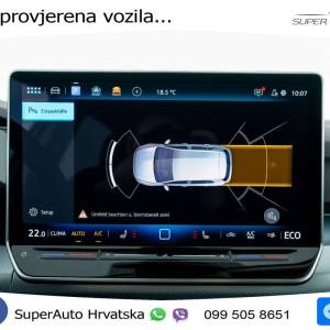 VW Golf 8 1.5 TSI DSG Life 204 KS, LED+ACC+GR SJED+ASIST+VIRT+PDC