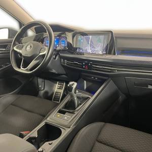 VW Golf 8 2.0 TDI 115 LIFE - 3 godine jamstva