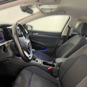 VW Golf 8 2.0 TDI 115 LIFE - 3 godine jamstva
