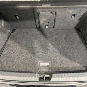 VW Golf 8 2.0 TDI - 3 godine jamstva