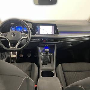 VW Golf 8 2.0 TDI - 3 godine jamstva