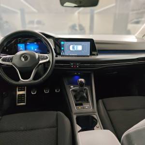 VW Golf 8 2.0 TDI Life - 3 godine jamstva