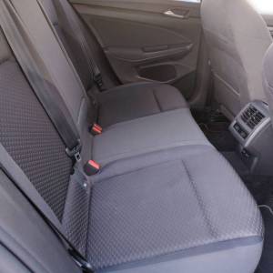 VW Golf 8 2.0 TDI LIFE - 3 godine jamstva