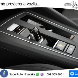VW Golf 8 Variant 1.5 eTSI DSG Life 150 KS, ACC+LED+GR SJED+VIRT+ASIST