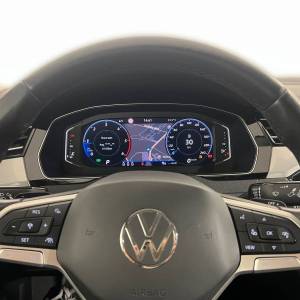 VW Passat 2.0 TDI DSG BUSINESS
