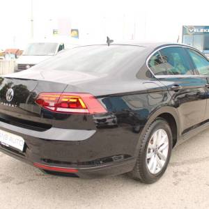 VW Passat 2.0 TDi DSG *VIRTUAL, LED, NAVIGACIJA*