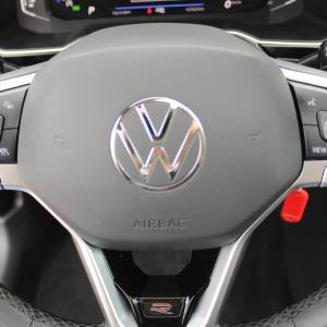 VW Taigo 1.0 TSi DSG R-Line *PANORAMA*