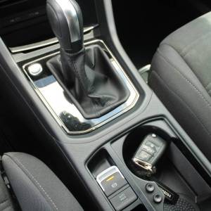VW Touran 2.0 TDi DSG Highline 150ks *LED, NAVIGACIJA, KAMERA*