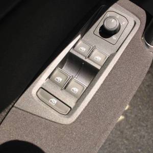 VW Touran 2.0 TDi DSG Highline 150ks *LED, NAVIGACIJA, KAMERA*