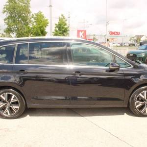 VW Touran 2.0 TDi DSG Highline 150ks *LED, NAVIGACIJA, KAMERA*