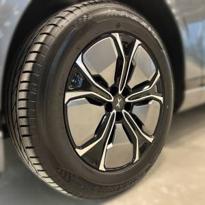 XPENG G9 Long Range RWD