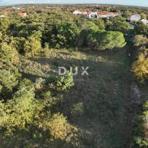 ZADAR, BRIŠEVO - Građevinsko zemljište 753 m2! 85 €/m2!