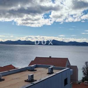 ZADAR, DIKLO - Vrhunski penthouse s pogledom na more samo 50 metara od plaže! S7