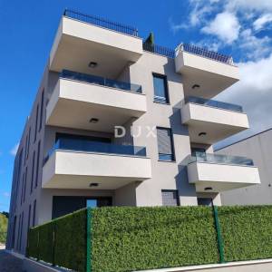 ZADAR, DIKLO - Vrhunski penthouse s pogledom na more samo 50 metara od plaže! S7
