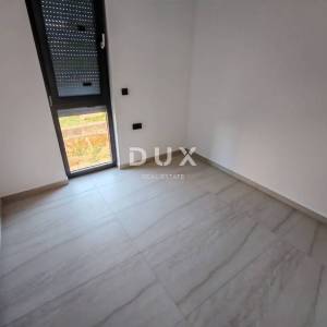 ZADAR, DIKLO - Vrhunski penthouse s pogledom na more samo 50 metara od plaže! S7