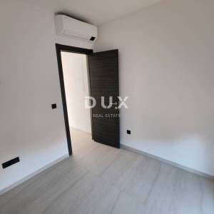 ZADAR, DIKLO - Vrhunski penthouse s pogledom na more samo 50 metara od plaže! S7