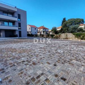 ZADAR, DIKLO - Vrhunski penthouse s pogledom na more samo 50 metara od plaže! S7