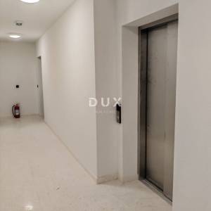 ZADAR, DIKLO - Vrhunski penthouse s pogledom na more samo 50 metara od plaže! S7
