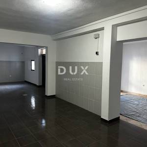 ZADAR, MASLENICA – Poslovni prostor u prizemlju, 140 m², parking, blizina mora