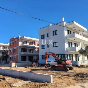 ZADAR, SUKOŠAN - Prekrasna novogradnja 200 metara od plaže s pogledom na more! A S6