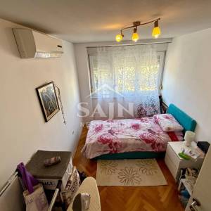Zadar/Dvosoban stan blizu centra