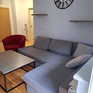 Zagreb, Jaruščica, dvosoban stan,  42m2, III. kat, lift